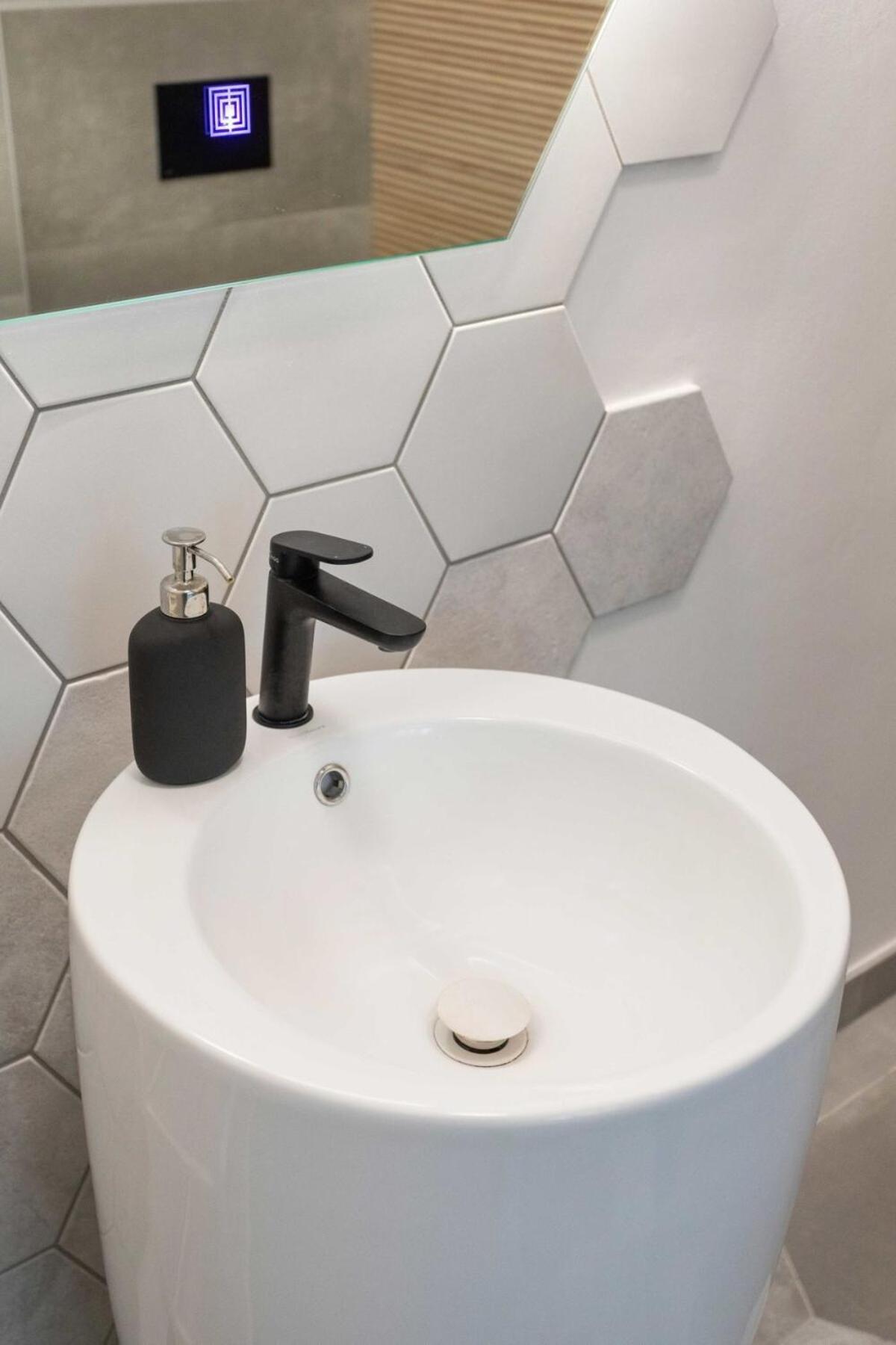 Lux Nest II City Apartment Urban Stay Zagabria Esterno foto