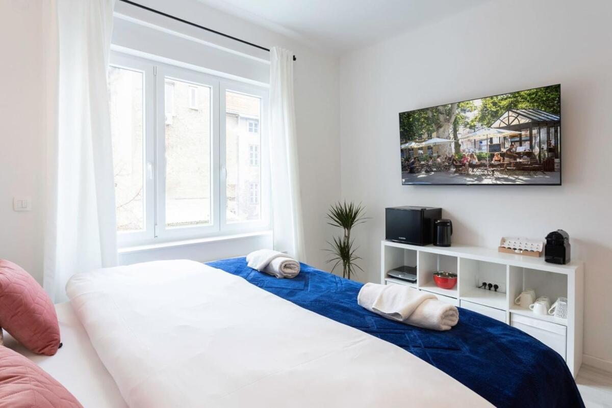 Lux Nest II City Apartment Urban Stay Zagabria Esterno foto